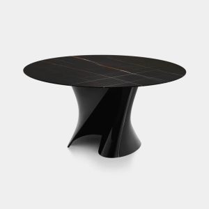 Leisure table
